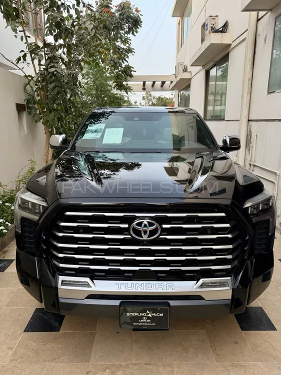 Toyota Tundra 2022 for Sale in Karachi Image-1