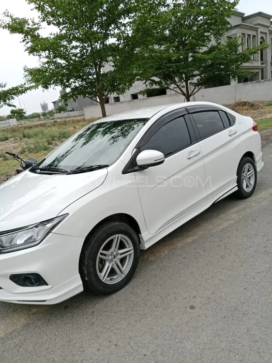 Honda City 2021 for Sale in Lahore Image-1