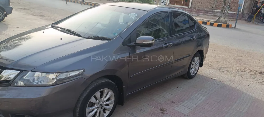 Honda City 2017 for Sale in Hyderabad Image-1