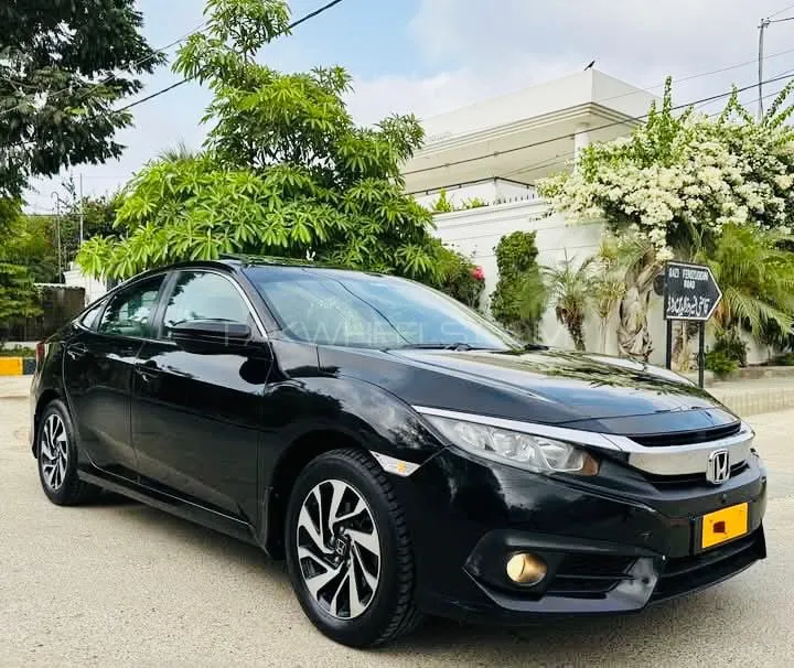 Honda Civic 2018 for Sale in Karachi Image-1