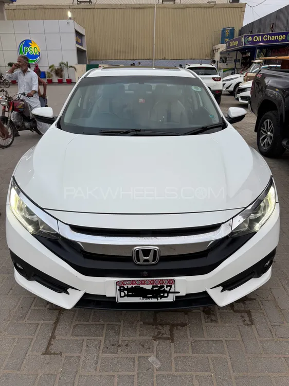 Honda Civic 2016 for Sale in Karachi Image-1