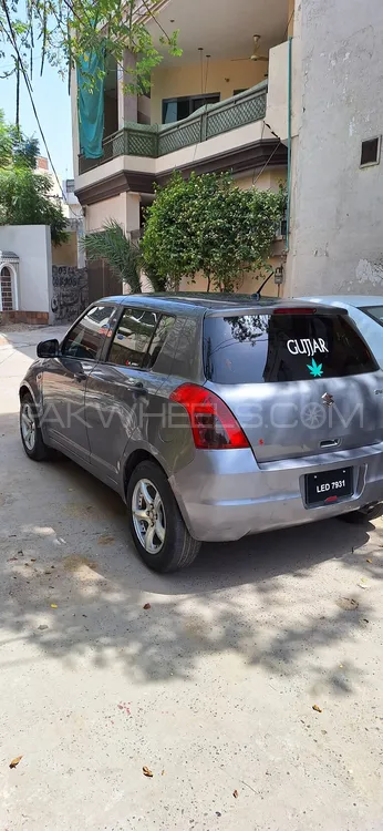 Suzuki Swift 2011 for Sale in Lahore Image-1
