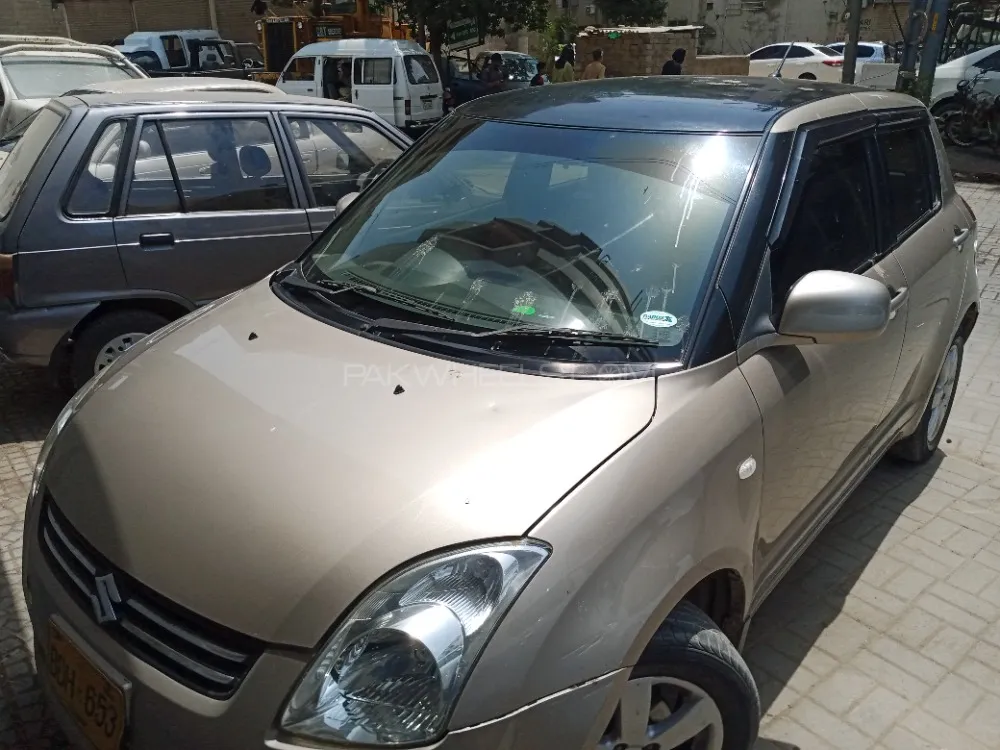 Suzuki Swift 2015 for Sale in Karachi Image-1