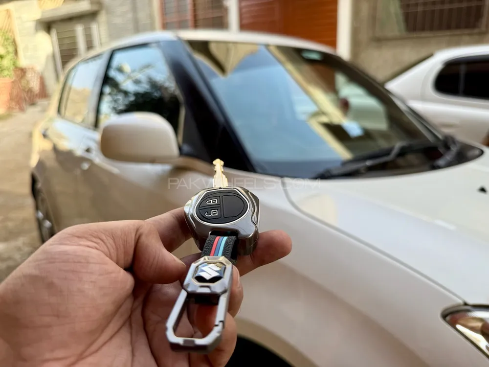 Suzuki Swift 2017 for Sale in Karachi Image-1