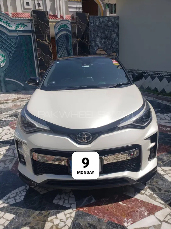 Toyota C-HR 2020 for Sale in Peshawar Image-1