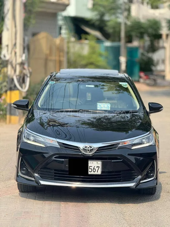 Toyota Corolla 2022 for Sale in Lahore Image-1