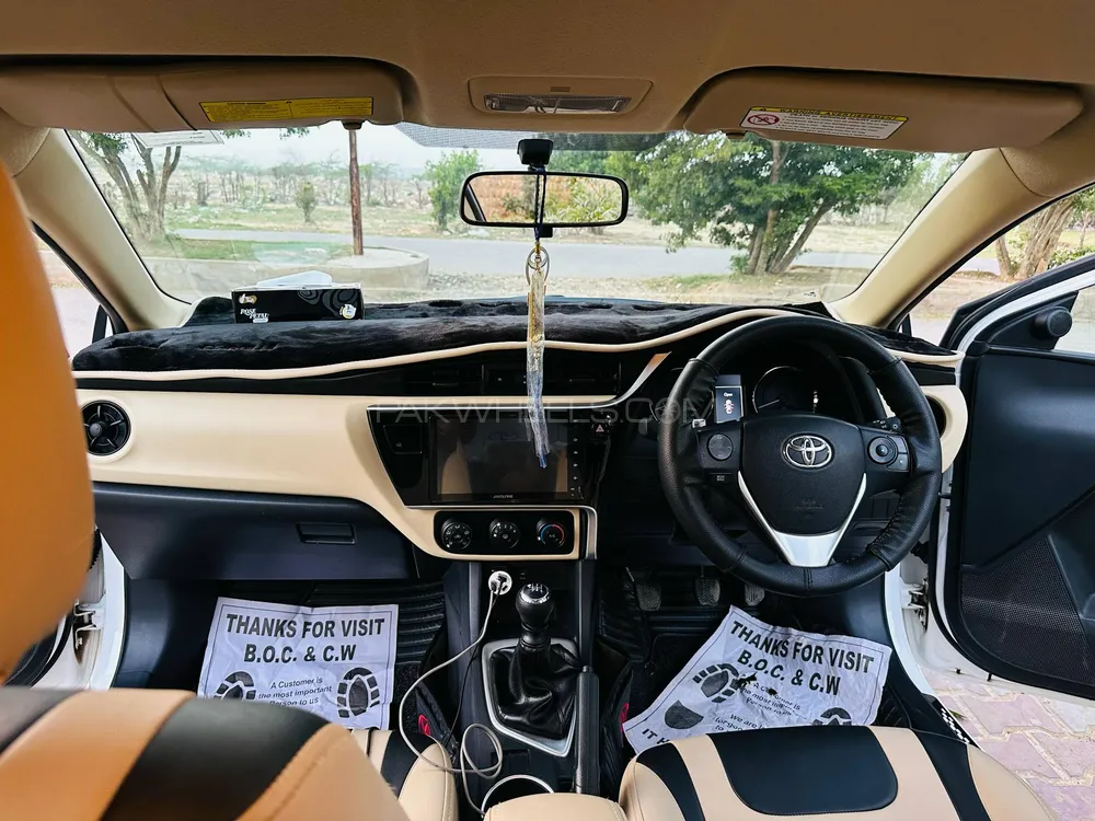 Toyota Corolla 2021 for Sale in Karachi Image-1