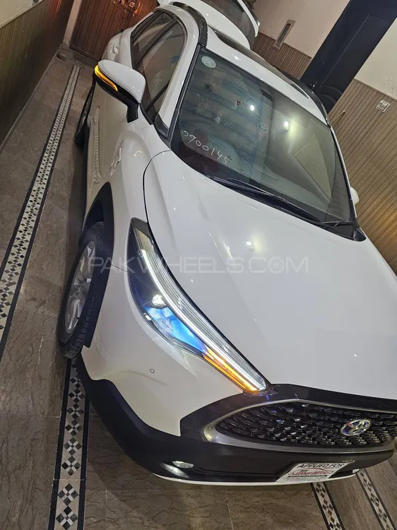 Toyota Corolla Cross 2024 for Sale in Lahore Image-1