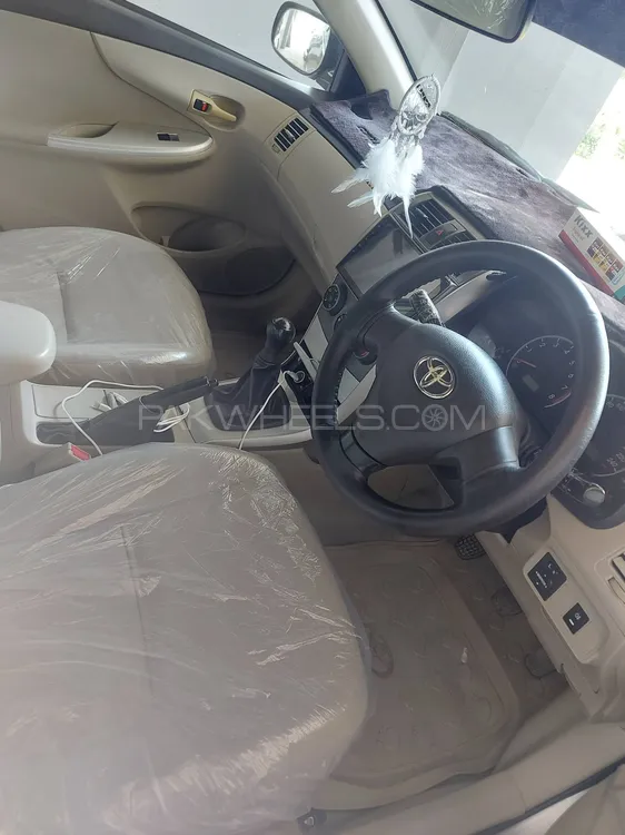 Toyota Corolla 2011 for Sale in Islamabad Image-1