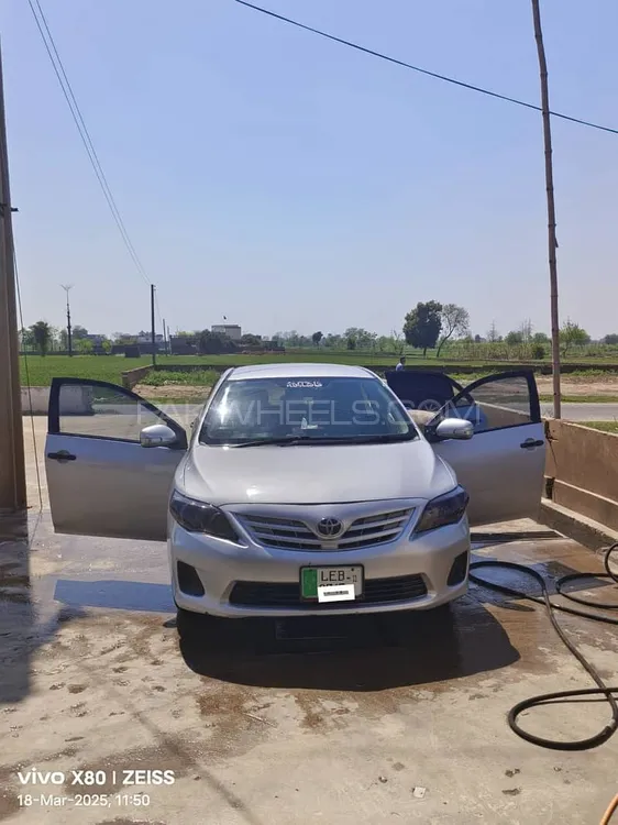Toyota Corolla 2011 for Sale in Mandi bahauddin Image-1