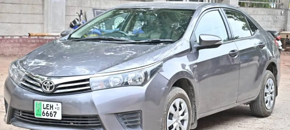 Toyota Corolla 2015 for Sale in Faisalabad Image-1