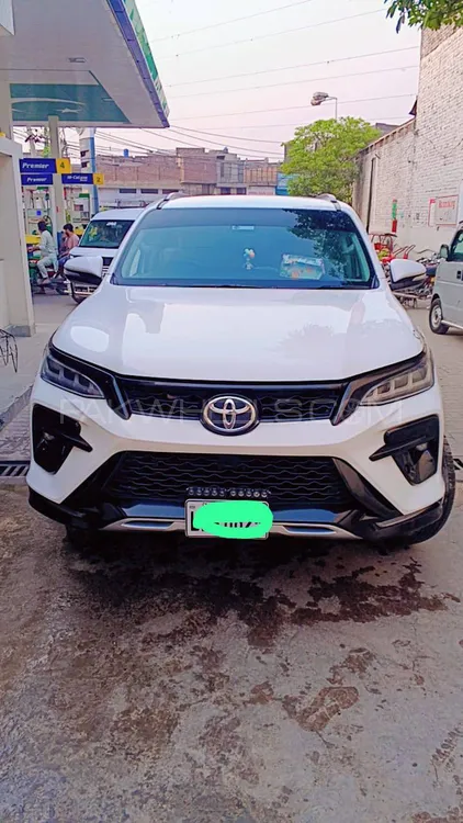 Toyota Fortuner 2017 for Sale in Gujranwala Image-1