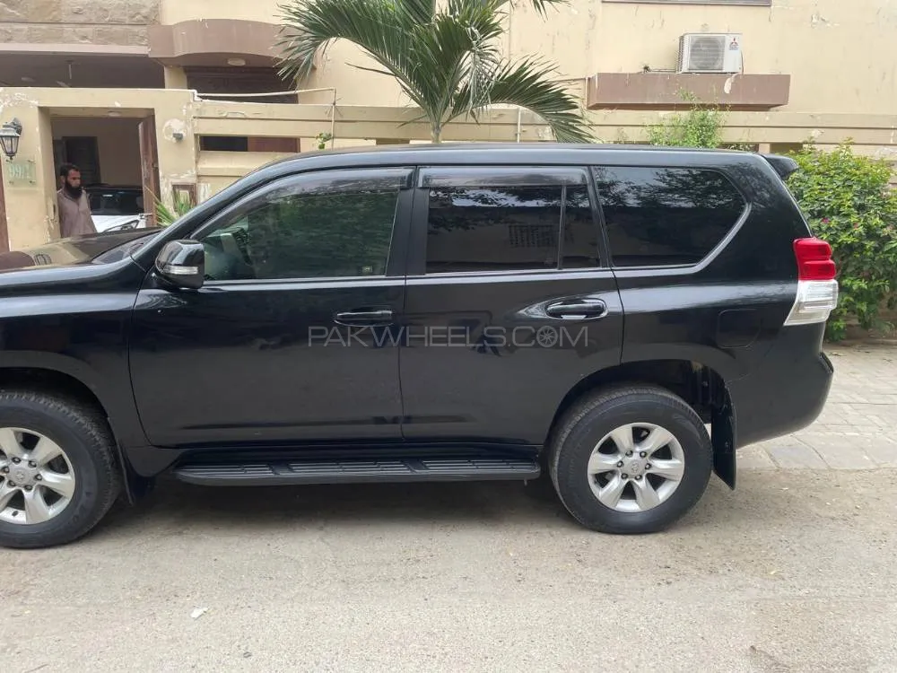 Toyota Prado 2011 for Sale in Karachi Image-1