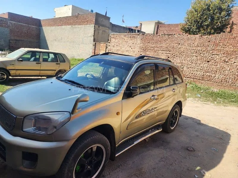 ٹویوٹا راو 4 2002 for Sale in حافظ آباد Image-1