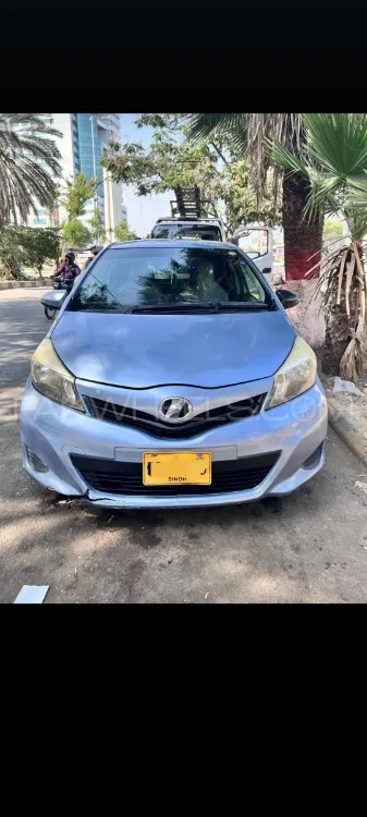 Toyota Vitz 2011 for Sale in Karachi Image-1