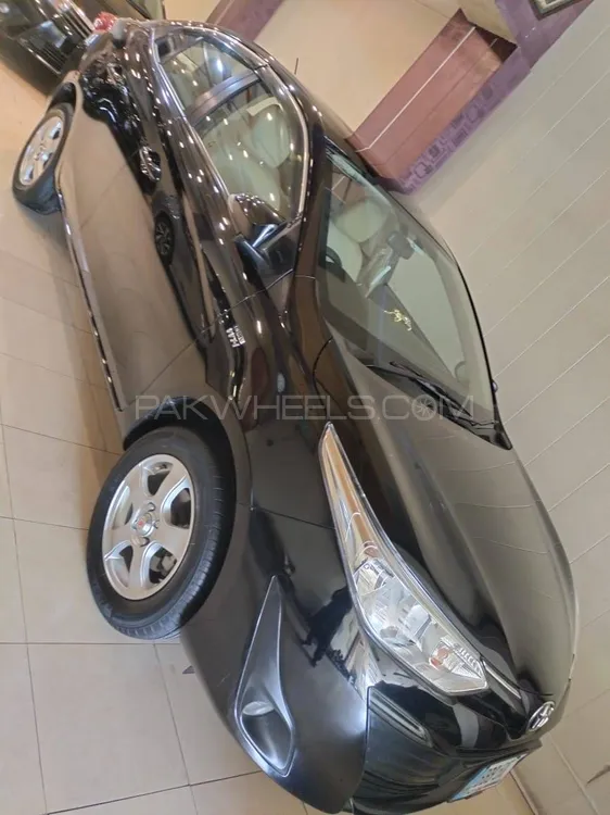 Toyota Yaris Sedan 2022 for Sale in Lahore Image-1