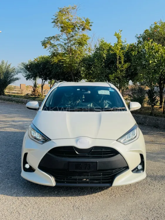 Toyota Yaris Hatchback 2022 for Sale in Peshawar Image-1