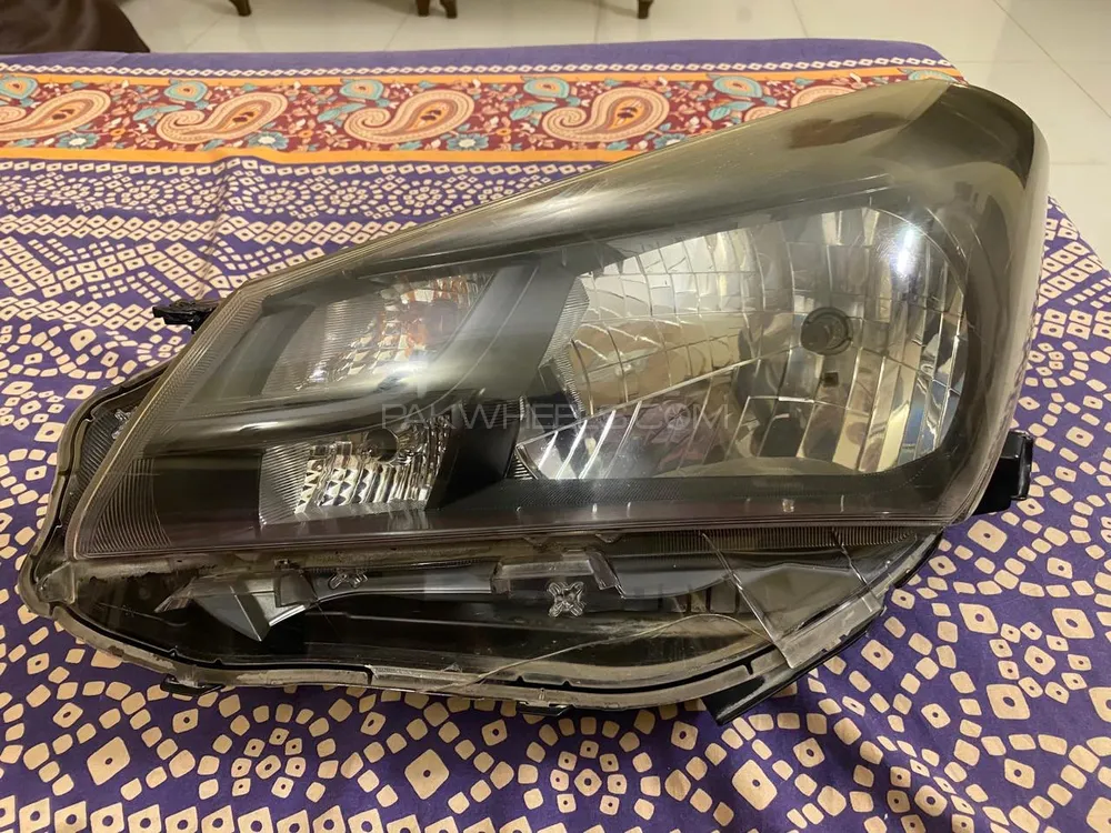 vitz spider headlamps  Image-1