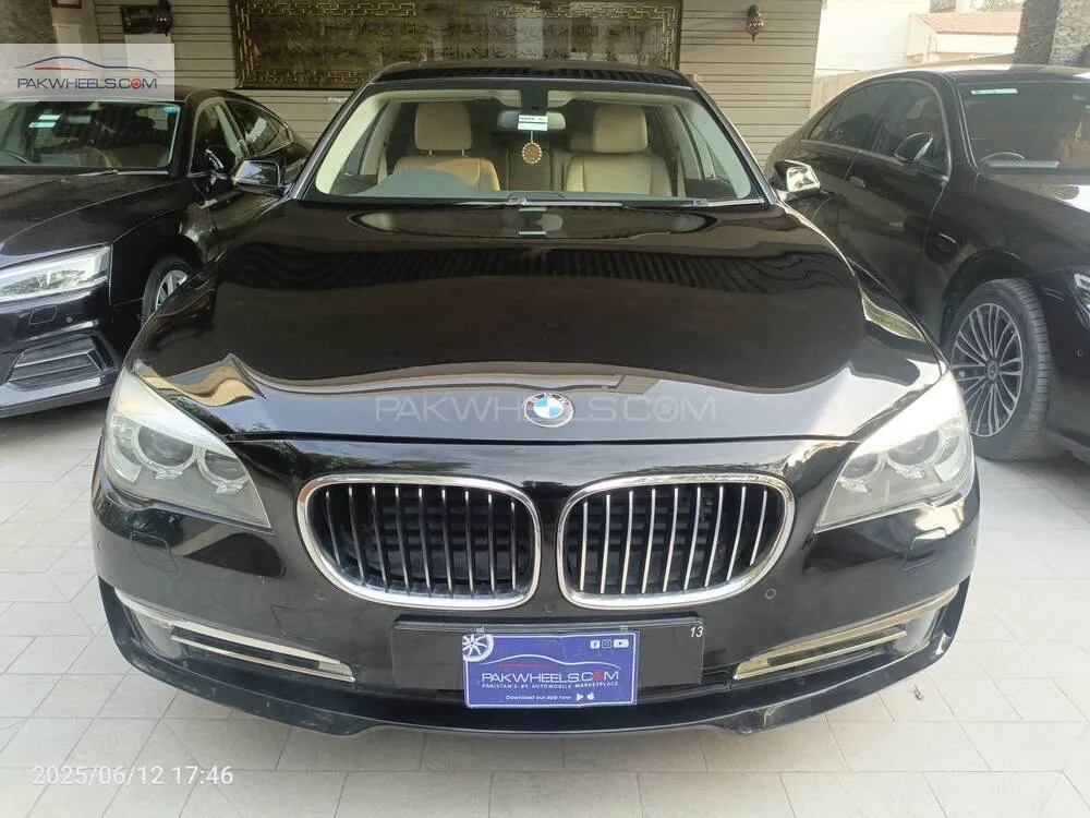 بی ایم ڈبلیو 7 سیریز 2013 for Sale in لاہور Image-1