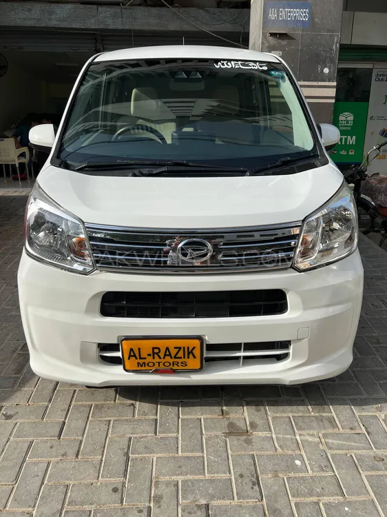 Daihatsu Move 2018 for Sale in Karachi Image-1