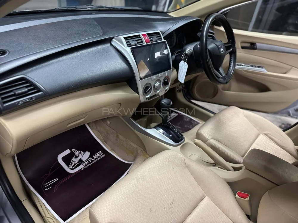 Honda City 2021 for Sale in Sukkur Image-1