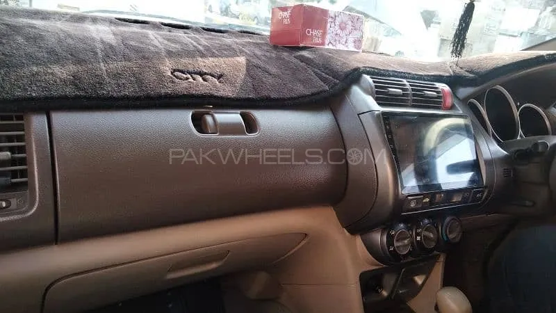 Honda City 2004 for Sale in Karachi Image-1