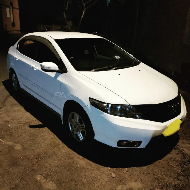 Honda City 2017 for Sale in Faisalabad Image-1