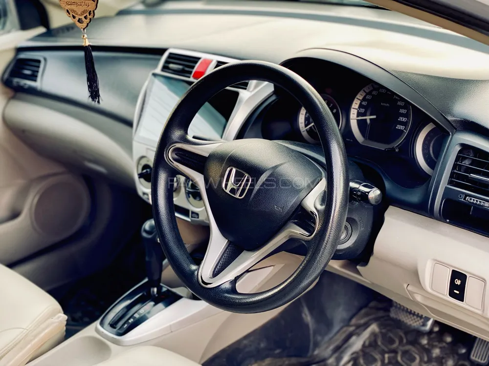 Honda City 2017 for Sale in Lahore Image-1