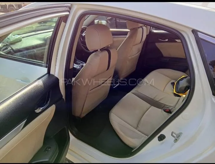 Honda Civic 2018 for Sale in Islamabad Image-1