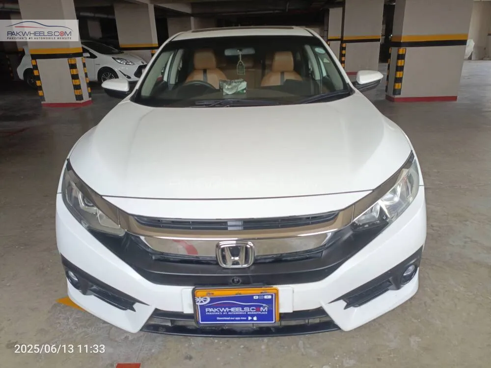 Honda Civic 2017 for Sale in Karachi Image-1