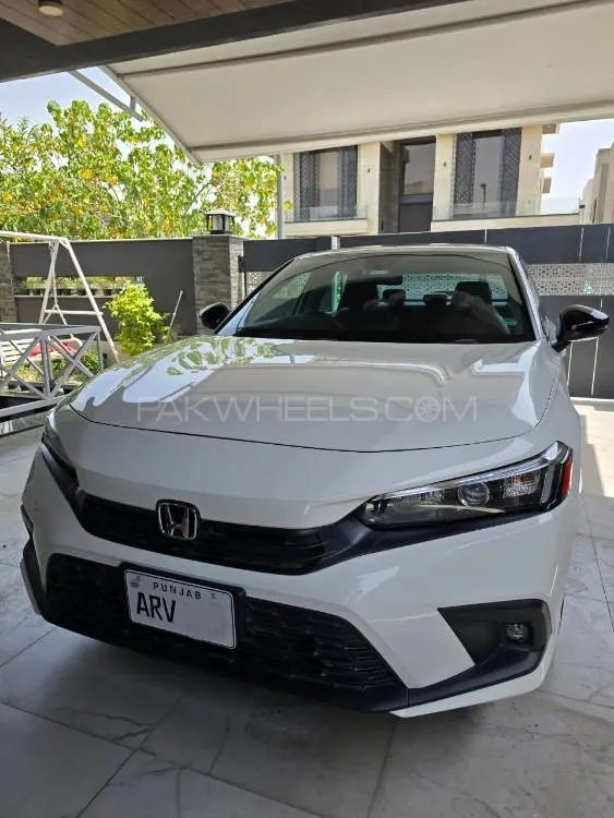 Honda Civic 2024 for Sale in Lahore Image-1