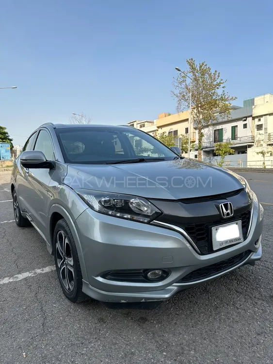 Honda Vezel 2015 for Sale in Rawalpindi Image-1
