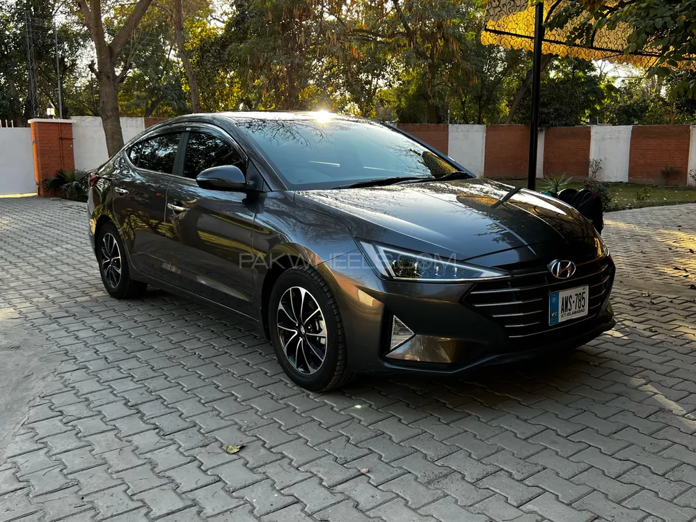 Hyundai Elantra 2021 for Sale in Lahore Image-1