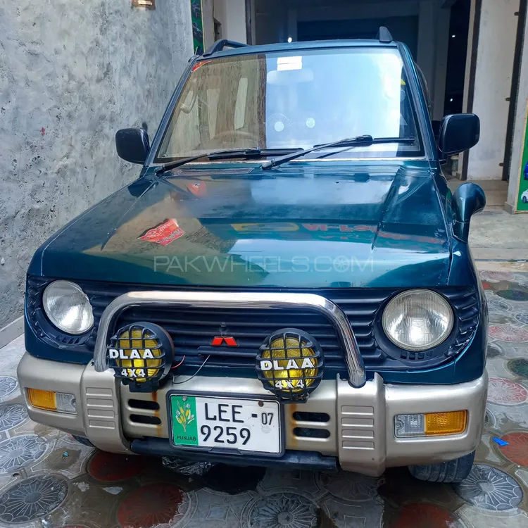 مٹسوبیشی پجیرو منی 1996 for Sale in لاہور Image-1
