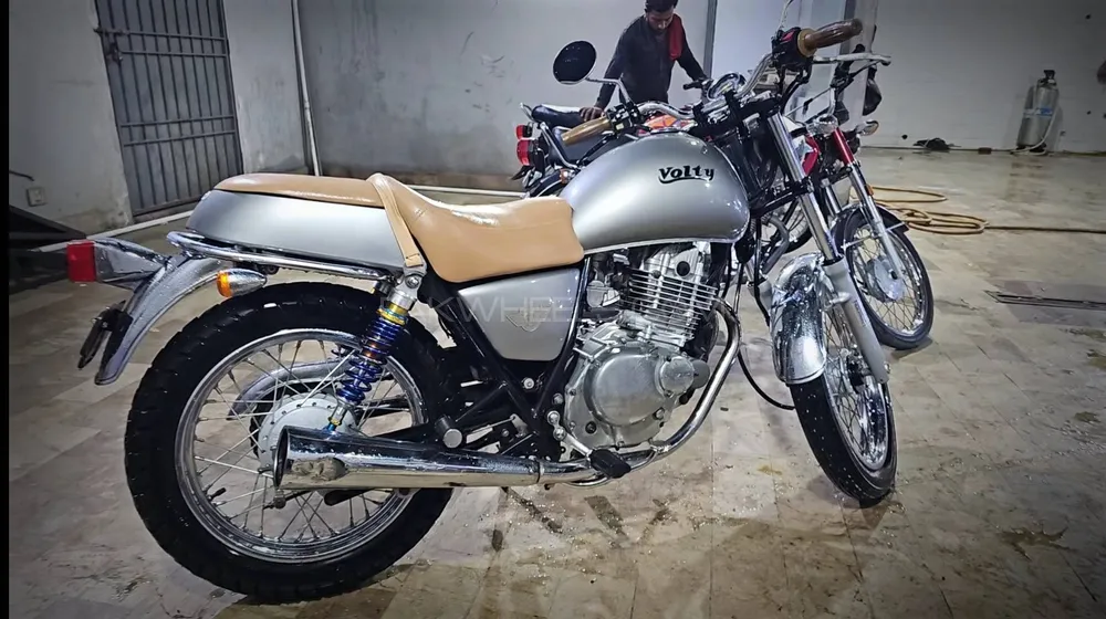 Suzuki Other 2004 for Sale Image-1