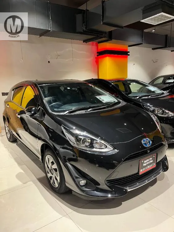 Toyota Aqua 2020 for Sale in Karachi Image-1
