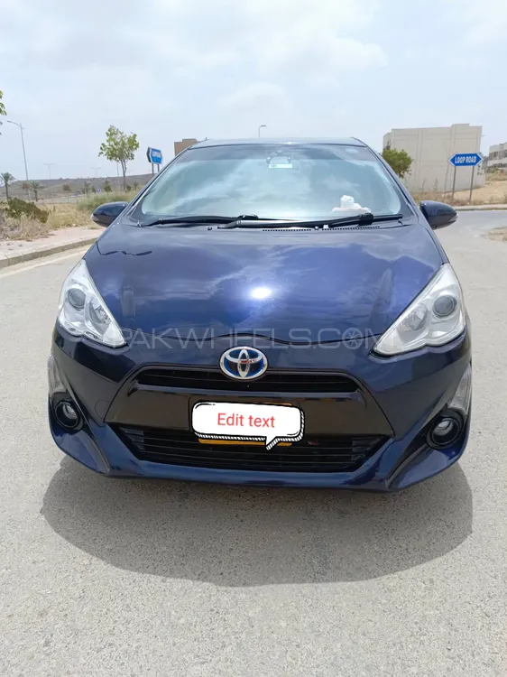 Toyota Aqua 2017 for Sale in Karachi Image-1