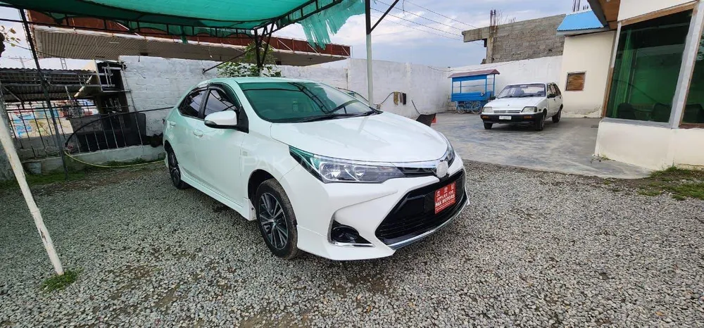 Toyota Corolla 2018 for Sale in Islamabad Image-1