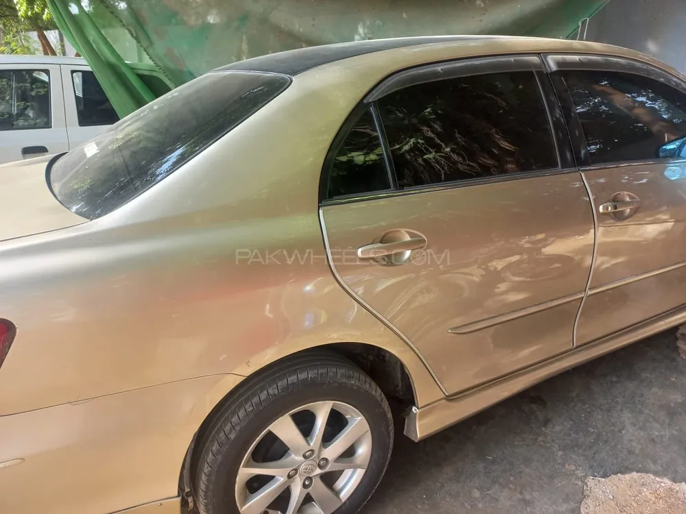 Toyota Corolla Axio 2007 for Sale in Karachi Image-1
