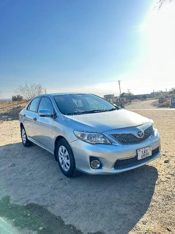 Toyota Corolla 2013 for Sale in Islamabad Image-1