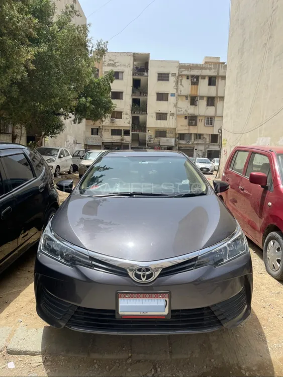 Toyota Corolla 2018 for Sale in Karachi Image-1