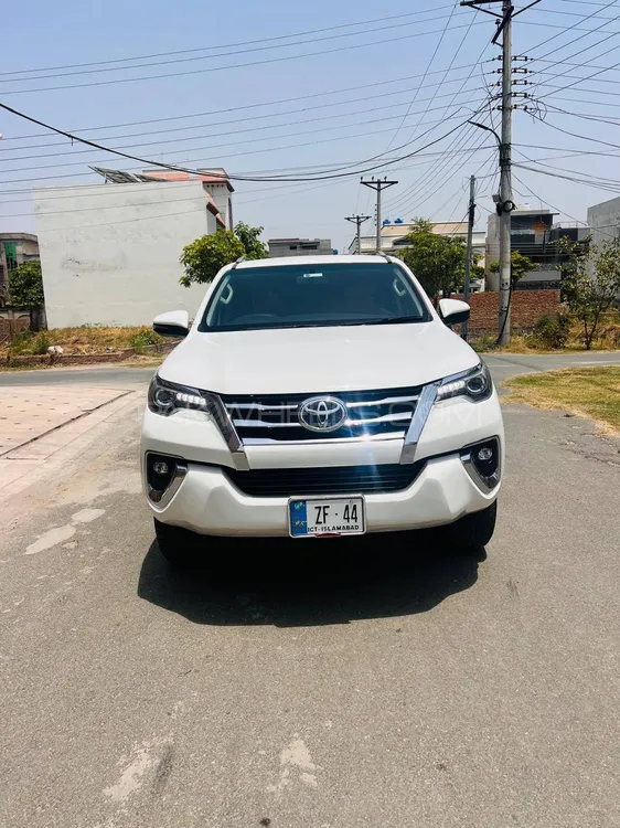 Toyota Fortuner 2019 for Sale in Gujrat Image-1