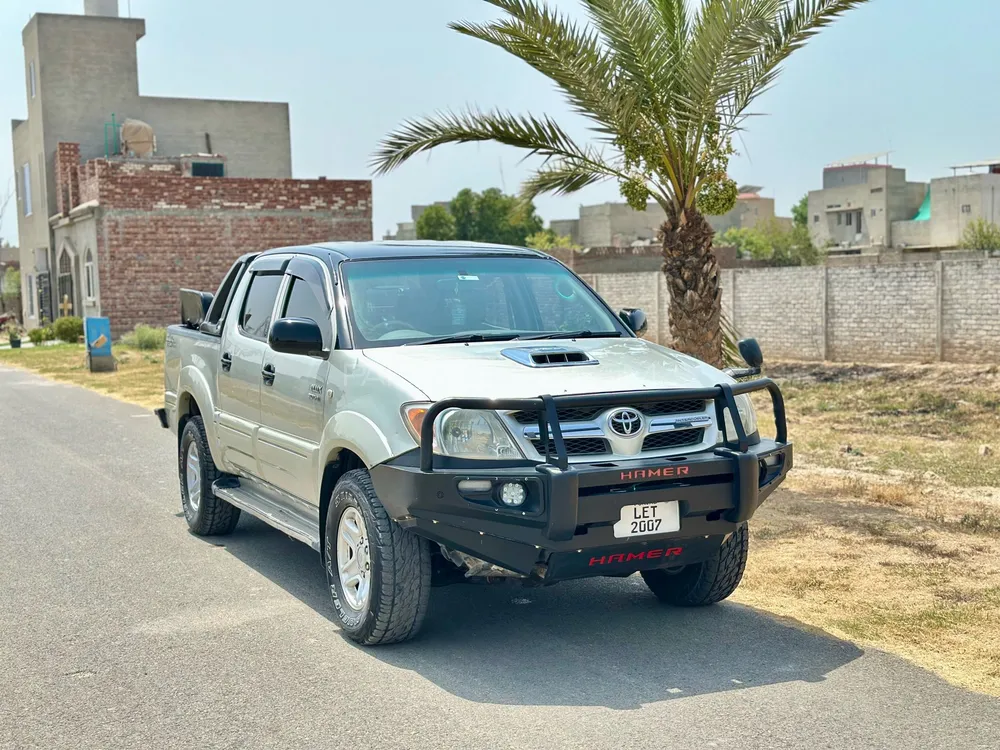 Toyota Hilux 2005 for Sale in Chakwal Image-1