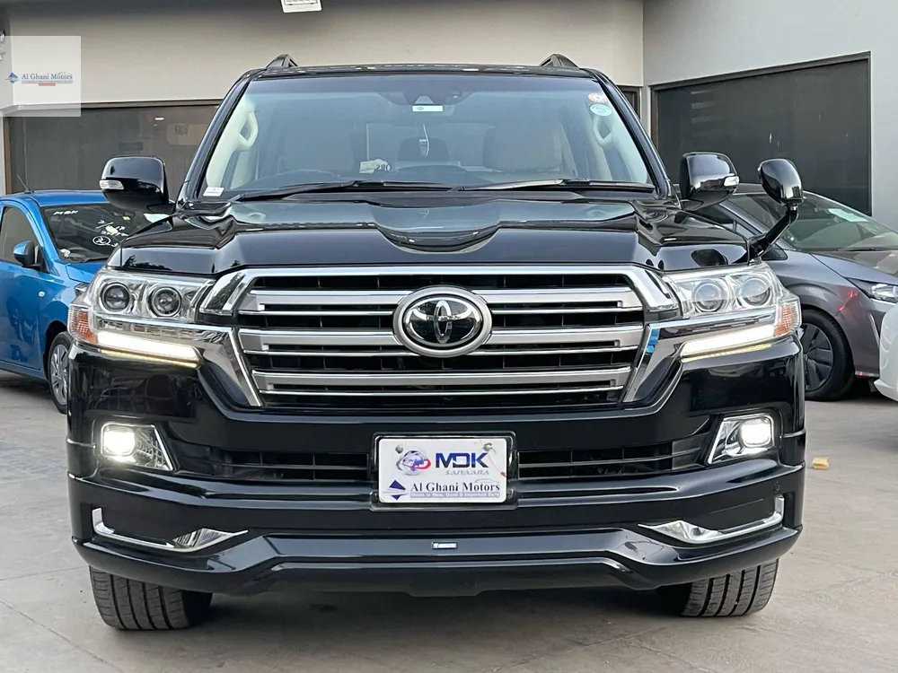 Toyota Land Cruiser 2016 for Sale in Karachi Image-1