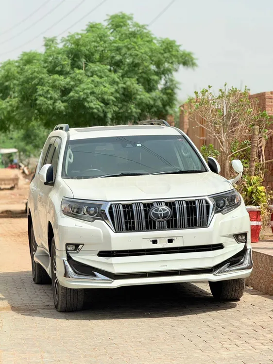 Toyota Prado 2019 for Sale in Lahore Image-1