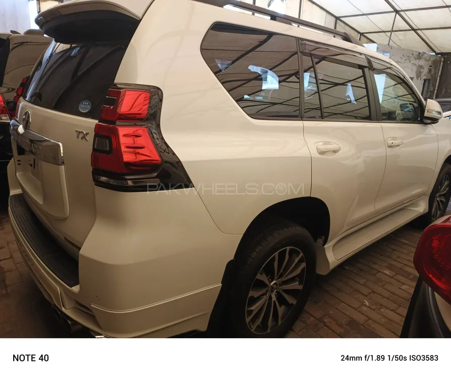 Toyota Prado 2020 for Sale in Lahore Toyota Prado 2020 for Sale in Lahore Image-8