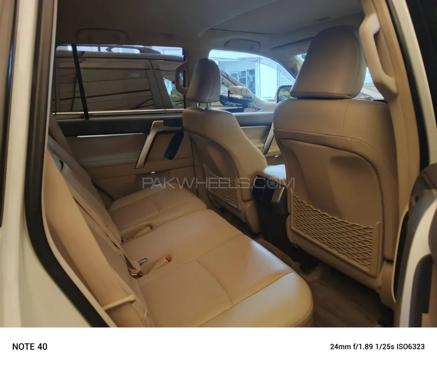 Toyota Prado 2020 for Sale in Lahore Toyota Prado 2020 for Sale in Lahore Image-9