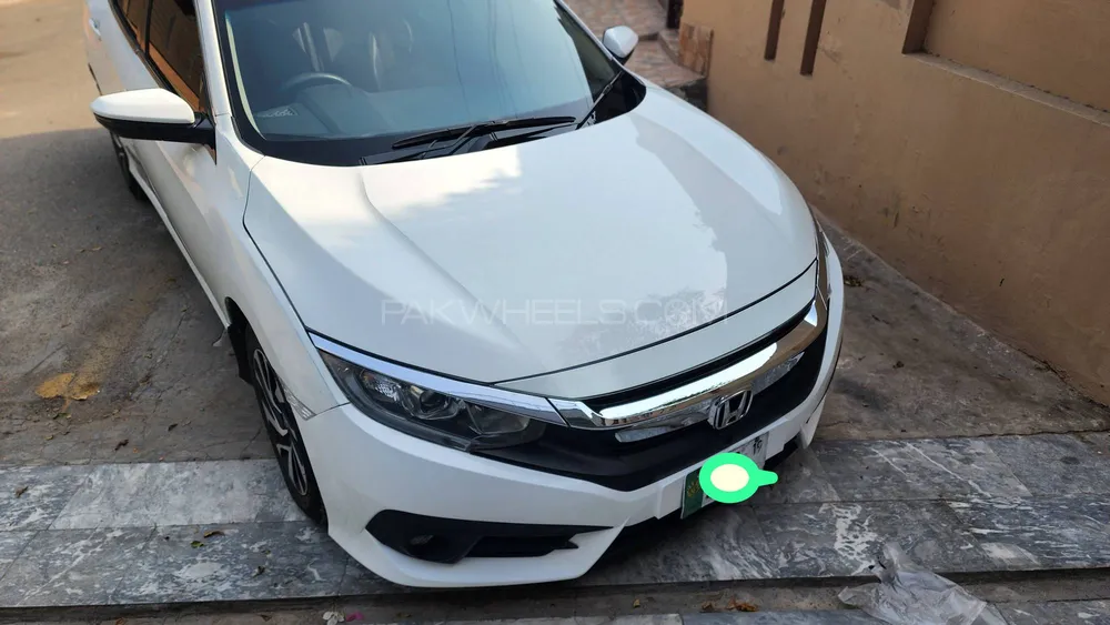 Honda Civic 2019 for Sale in Lahore Image-1