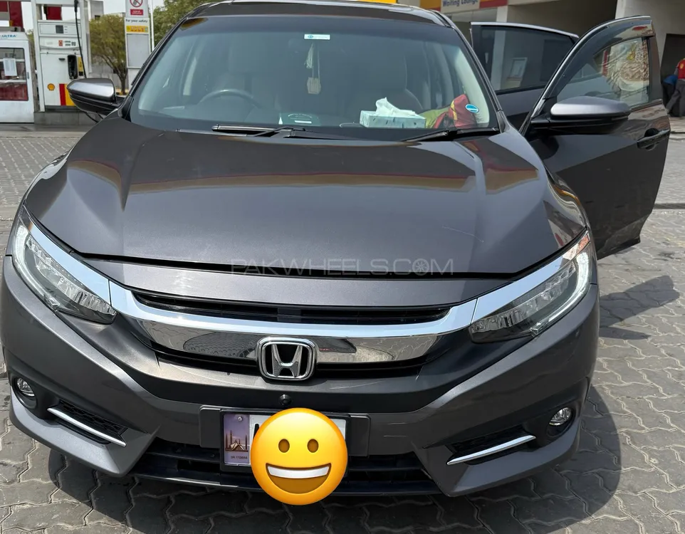 Honda Civic 2020 for Sale in Lahore Image-1