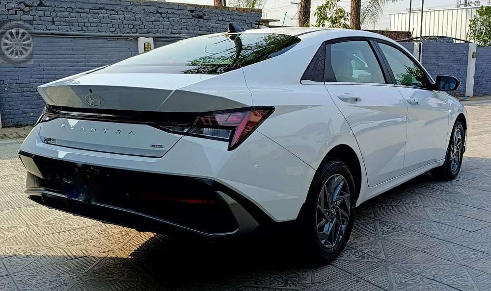Hyundai Elantra 2025 for Sale in Islamabad Image-1